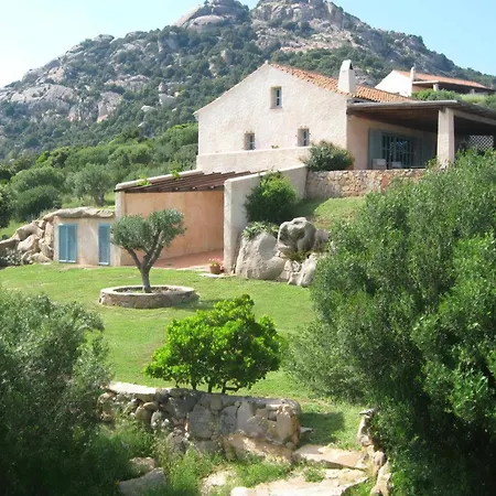 Holiday home Grosse Mit Pool, Rundumblick, Fuer 1 2 Familie