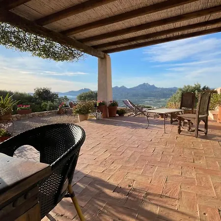 Grosse Mit Pool, Rundumblick, Fuer 1 2 Familie Holiday home *